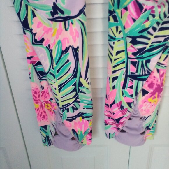LILLY PULITZER LUXLETIC S ANIKA WEEKENDER CROP LEGGING 30135 LOW RISE TROPICAL - Picture 7 of 13